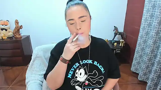 lusciousxxx online show from April 8, 2026, 1:23 pm