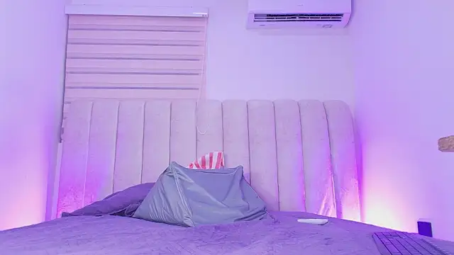 Snapshot of _ebony-queen_ chatting on February 15, 2026, 3:07 am ebony-queen online show from February 15, 2026, 3:07 am