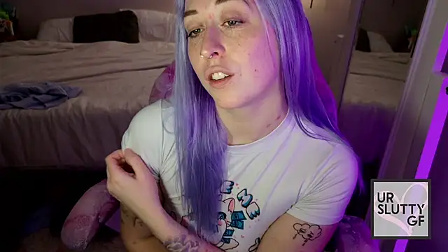 ursluttygf online show from March 10, 2026, 3:27 pm