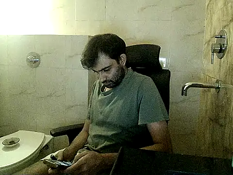 Snapshot of king_kong_india1 chatting on June 30, 2026, 6:24 am king kong india1 online show from June 30, 2026, 6:24 am