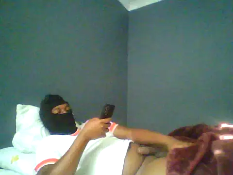 Snapshot of TitularAdaption chatting on December 20, 2025, 4:37 am TitularAdaption online show from December 20, 2025, 4:37 am