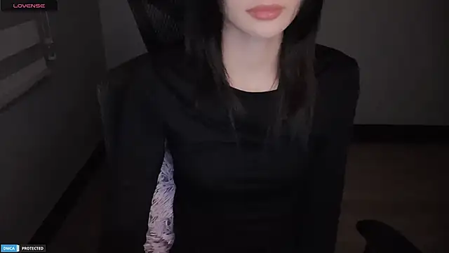 Ayase momo online show from March 10, 2025, 8:34 pm