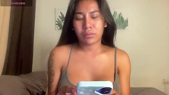 Snapshot of Alaia_Pope chatting on July 18, 2026, 1:14 am Alaia Pope online show from July 18, 2026, 1:14 am