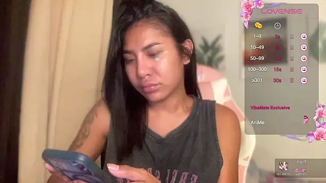 Snapshot of Alaia_Pope chatting on July 2, 2026, 2:45 am Alaia Pope online show from July 2, 2026, 2:45 am