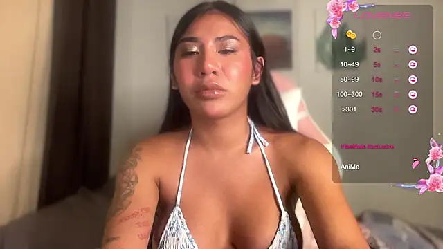 Snapshot of Alaia_Pope chatting on July 14, 2026, 2:05 am Alaia Pope online show from July 14, 2026, 2:05 am