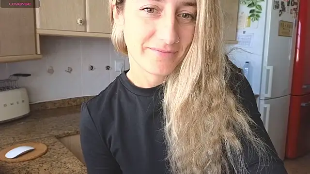 Lunamix online show from February 14, 2026, 1:00 pm