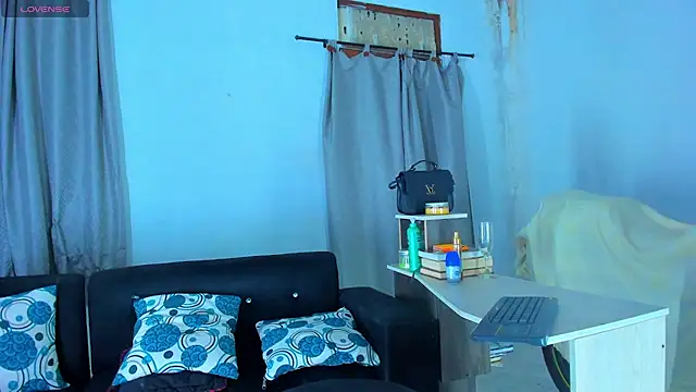 BritannyLord online show from September 12, 2025, 1:28 am