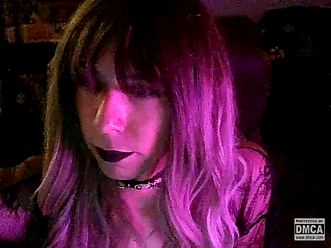 crystalxh online show from October 27, 2025, 6:20 pm