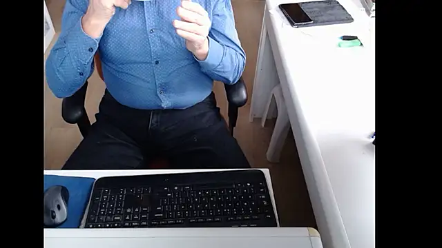 dutchpornking online show from February 20, 2026, 9:22 am