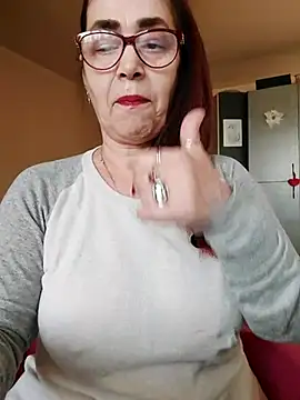 Chriss Tinaa online show from March 19, 2025, 5:08 am