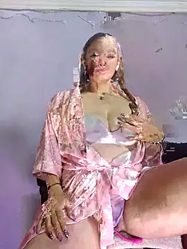 marilyn love6969 online show from February 6, 2025, 7:29 pm