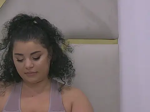 BustyMadison online show from September 25, 2025, 6:08 am