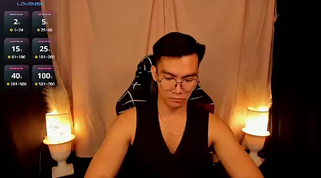 000batman000 online show from February 10, 2025, 10:09 am