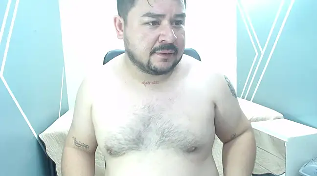 Snapshot of oso_dirty_ chatting on March 6, 2025, 5:43 pm oso dirty  online show from March 6, 2025, 5:43 pm