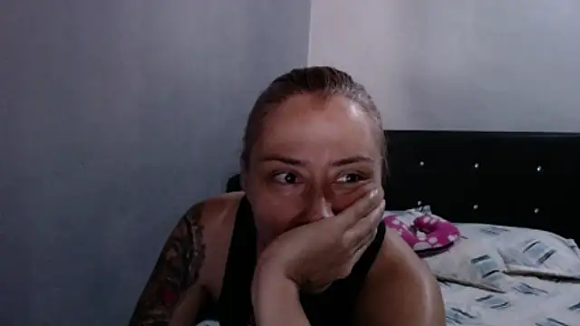 Snapshot of cataanderson_ chatting on June 3, 2026, 3:17 pm cataanderson online show from June 3, 2026, 3:17 pm
