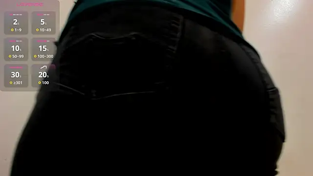 Snapshot of moxa_hot chatting on September 24, 2025, 1:39 pm moxa hot online show from September 24, 2025, 1:39 pm