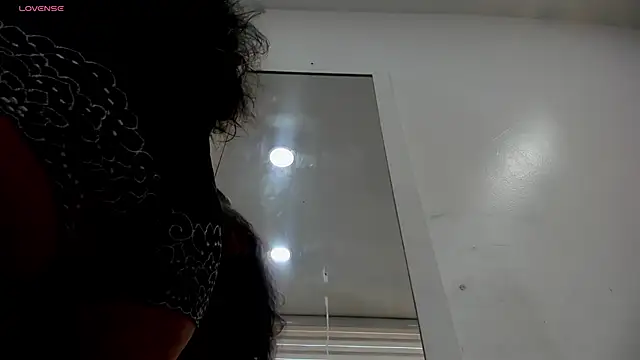 Snapshot of moxa_hot chatting on September 26, 2025, 1:51 pm moxa hot online show from September 26, 2025, 1:51 pm