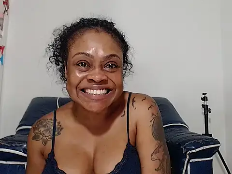 alexiaao9 online show from April 7, 2026, 3:30 am