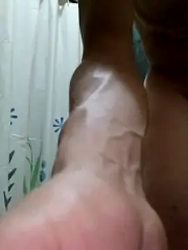 landy20cm online show from April 6, 2026, 2:51 am