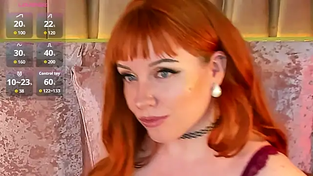 RoseRoxy online show from December 4, 2025, 4:06 pm