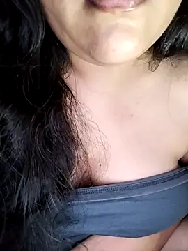 Snapshot of Annerae chatting on March 2, 2026, 4:58 pm Annerae online show from March 2, 2026, 4:58 pm