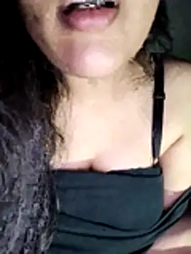 Snapshot of Annerae chatting on November 29, 2025, 2:39 pm Annerae online show from November 29, 2025, 2:39 pm