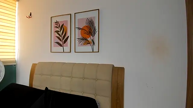 Ash milk online show from February 20, 2026, 9:50 pm