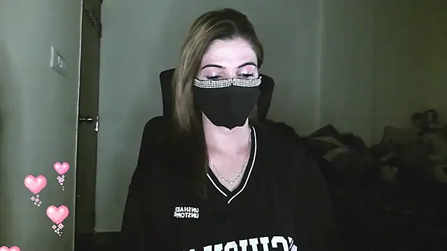 Cute Sonii online show from April 7, 2026, 12:40 pm