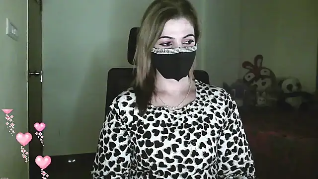 Cute Sonii online show from December 22, 2025, 2:17 pm