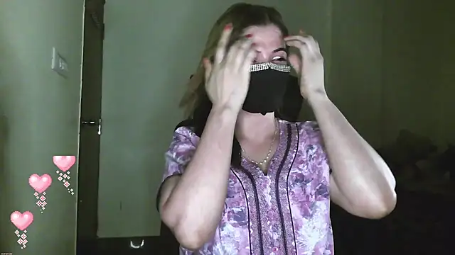 Cute Sonii online show from April 12, 2026, 11:57 am