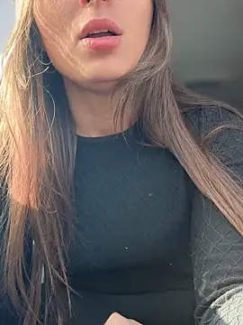 YOUR-KARINA online show from March 2, 2025, 4:28 am