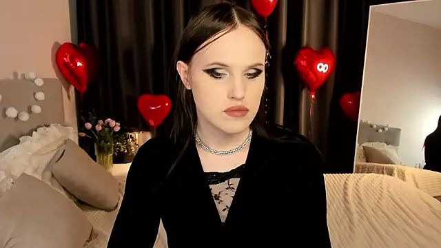 Snapshot of EffieMinki chatting on February 11, 2026, 11:21 am EffieMinki online show from February 11, 2026, 11:21 am