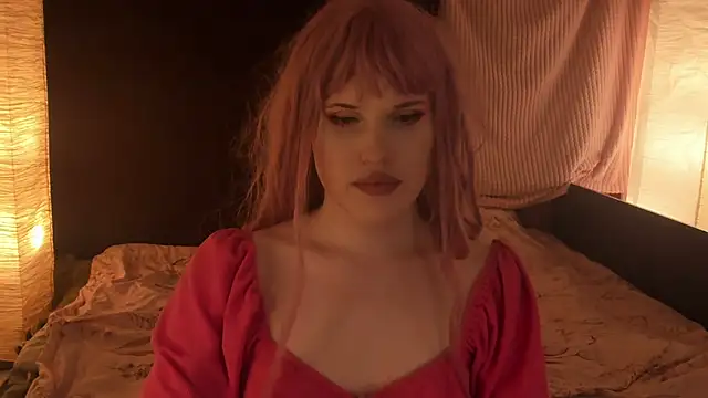 EffieMinki online show from February 5, 2025, 6:15 pm