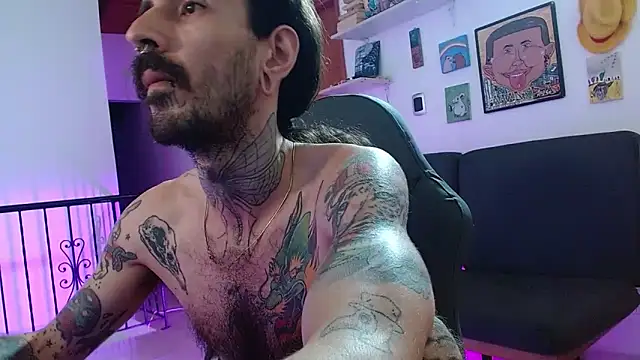 Snapshot of harry_reems1 chatting on February 18, 2026, 11:45 pm harry reems1 online show from February 18, 2026, 11:45 pm