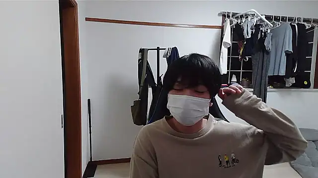 Snapshot of pychan chatting on July 1, 2026, 11:54 am pychan online show from July 1, 2026, 11:54 am