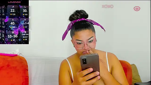 moana taylor online show from March 29, 2026, 9:38 pm