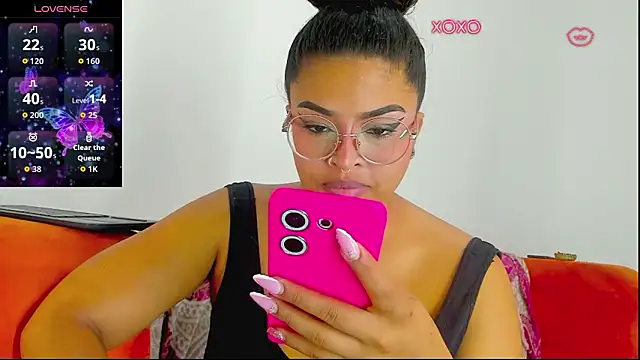 moana taylor online show from March 24, 2026, 5:02 pm