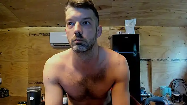 Snapshot of Kenny_Kyle chatting on October 18, 2025, 2:41 pm Kenny Kyle online show from October 18, 2025, 2:41 pm