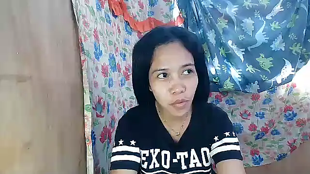 PinaySkinnyGirl online show from February 21, 2026, 12:12 am