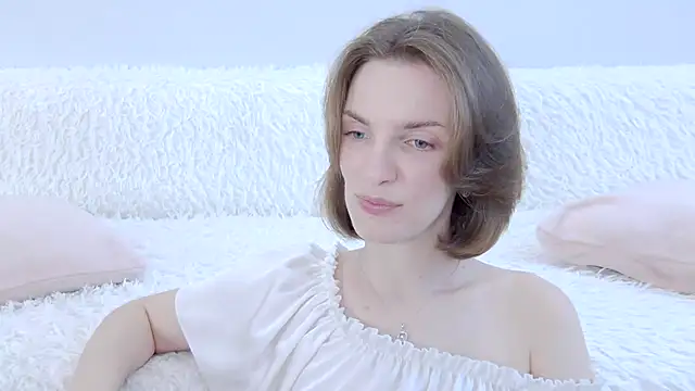 Beauty Alex online show from July 17, 2026, 2:53 am