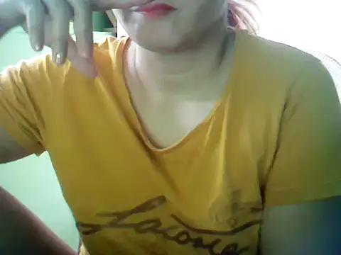 ashlylove25 online show from May 16, 2026, 1:04 am