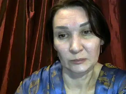 PrettyAndWild online show from December 5, 2024, 3:12 pm