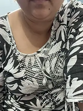 Preet Kaur 69 online show from May 1, 2026, 6:35 pm
