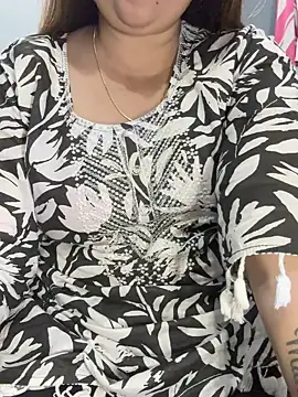 Preet Kaur 69 online show from February 18, 2026, 6:37 pm