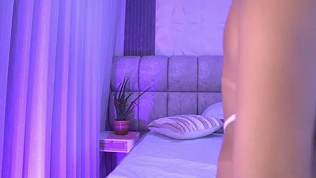 katy rioss online show from February 25, 2026, 11:54 am