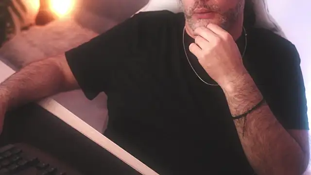 Sanders White online show from March 3, 2025, 6:31 am