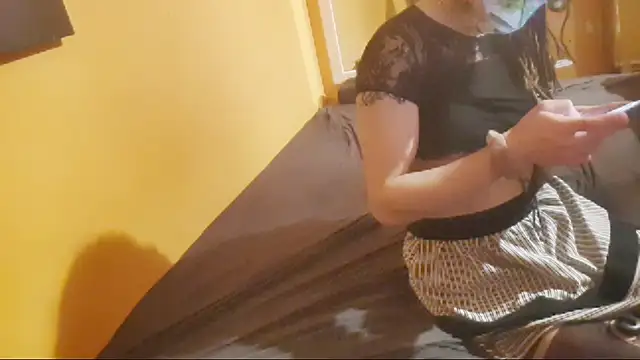 Lillisissi online show from December 5, 2025, 4:55 am