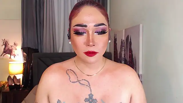 Transdomts4u online show from February 14, 2025, 8:15 pm