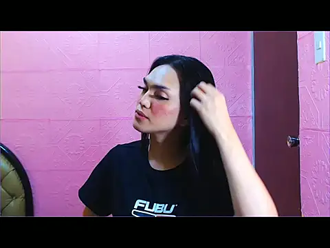 WONDERWOMAN2023 online show from September 19, 2025, 11:09 pm