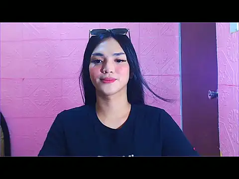 WONDERWOMAN2023 online show from November 2, 2025, 12:04 am